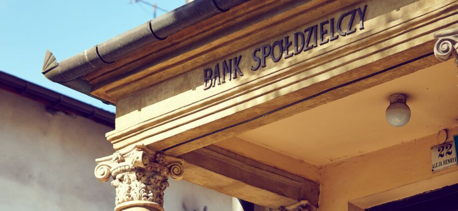 bank holidays October 2023